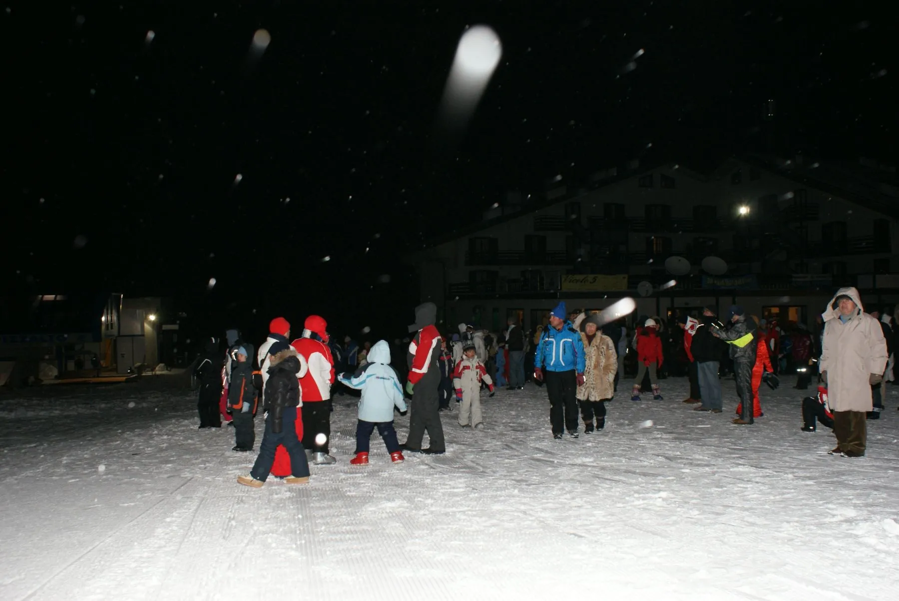 Fiaccolata sulla neve